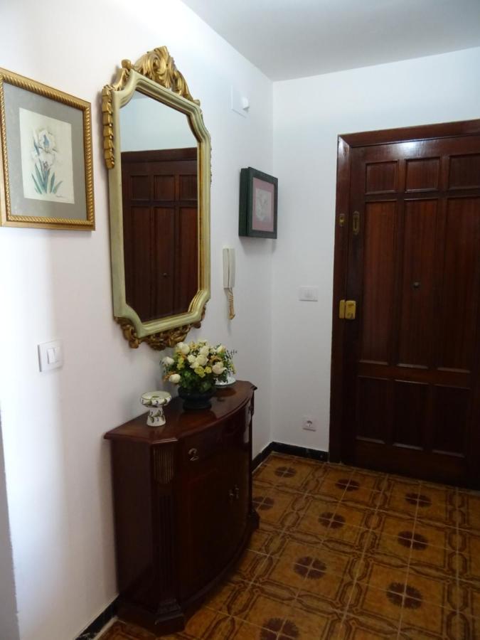 Piso En Centro Urbano De Puentedeume Con Terraza Exterior foto